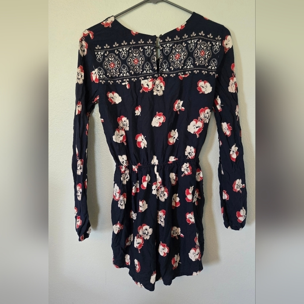 Abercrombie | Navy Long Sleeve Short Jumpsuit Size Small - Picture 2 of 10